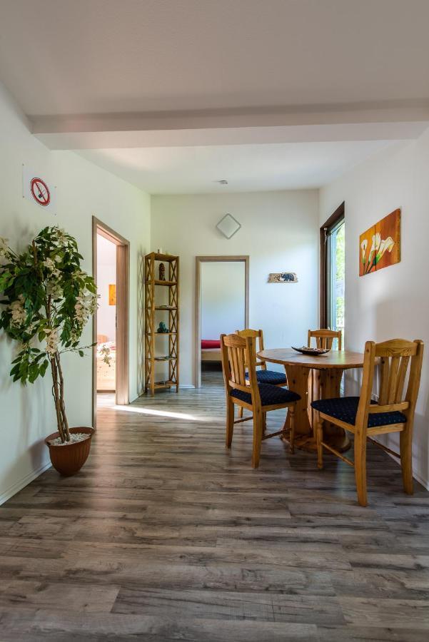 Ferienhaus Little Rennsteig ไอเซนัค ภายนอก รูปภาพ